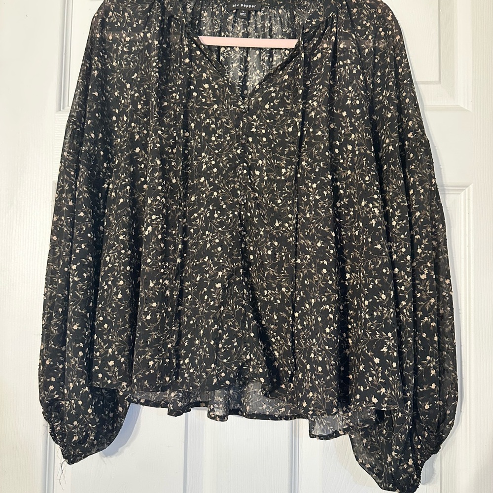 Blu Pepper Black Floral Peasant Blouse with Cream Print
